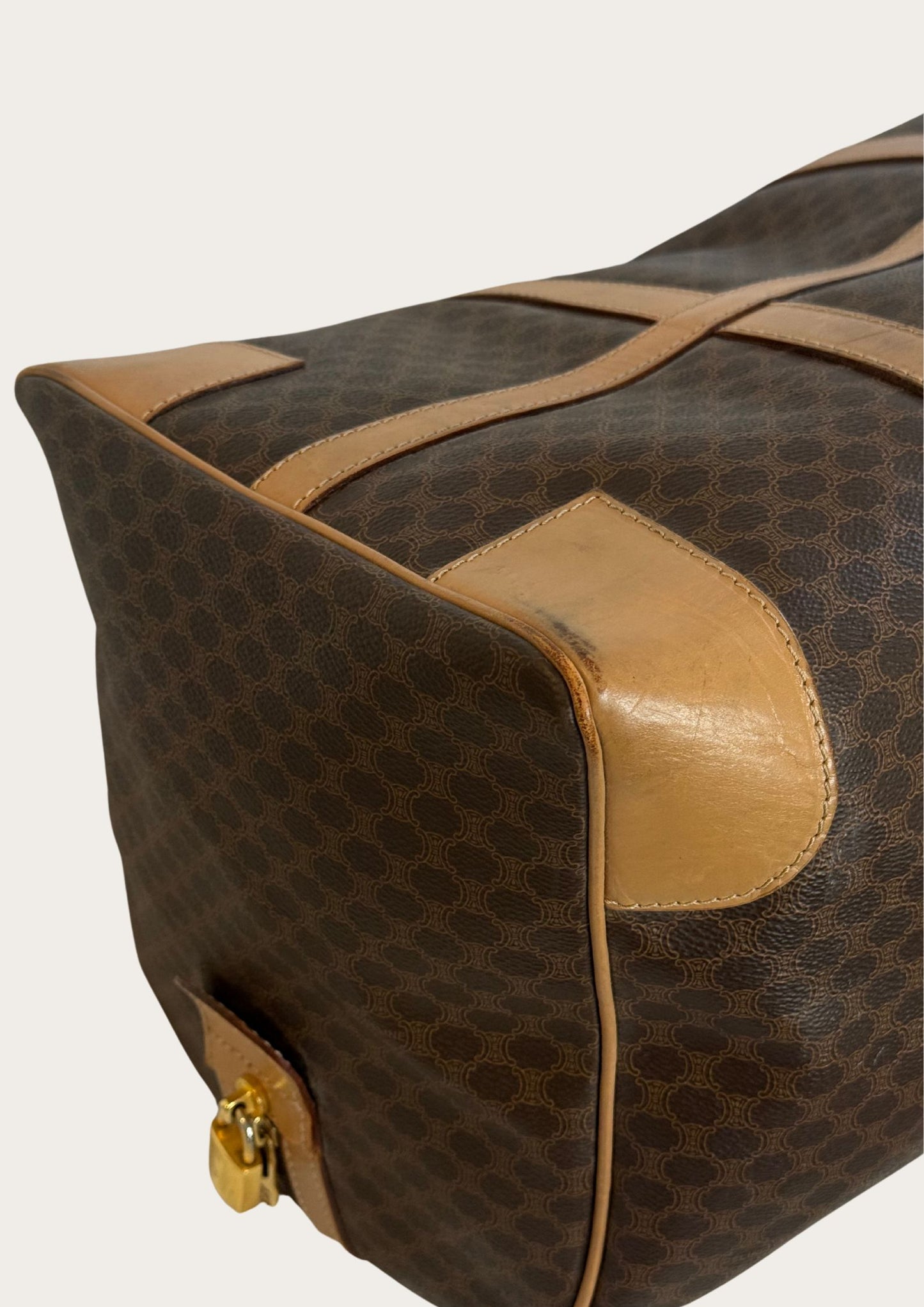 Celine 50cm weekend bag in leather, corner photo