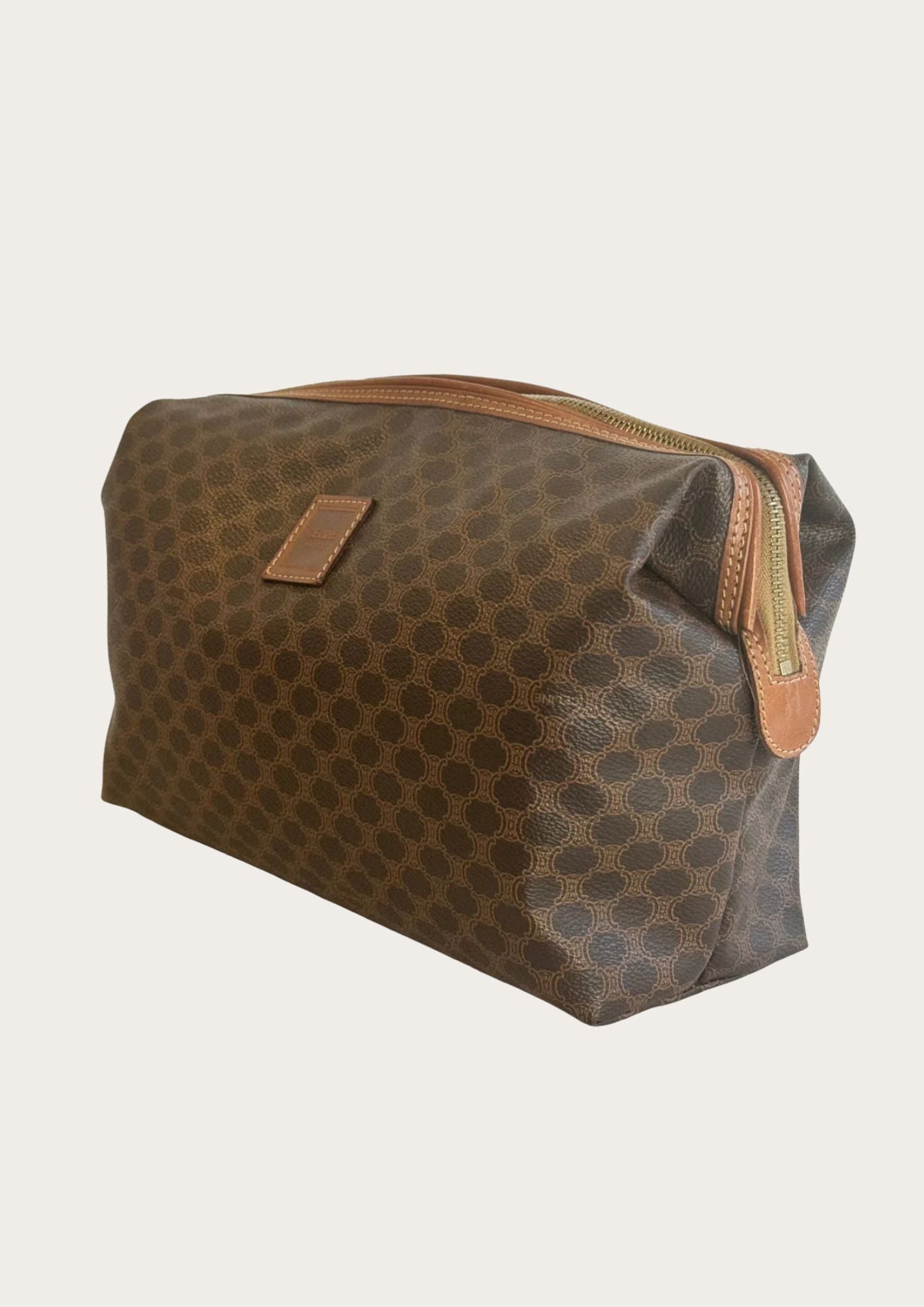 Vintage toiletry case from Celine in classic macadam leather