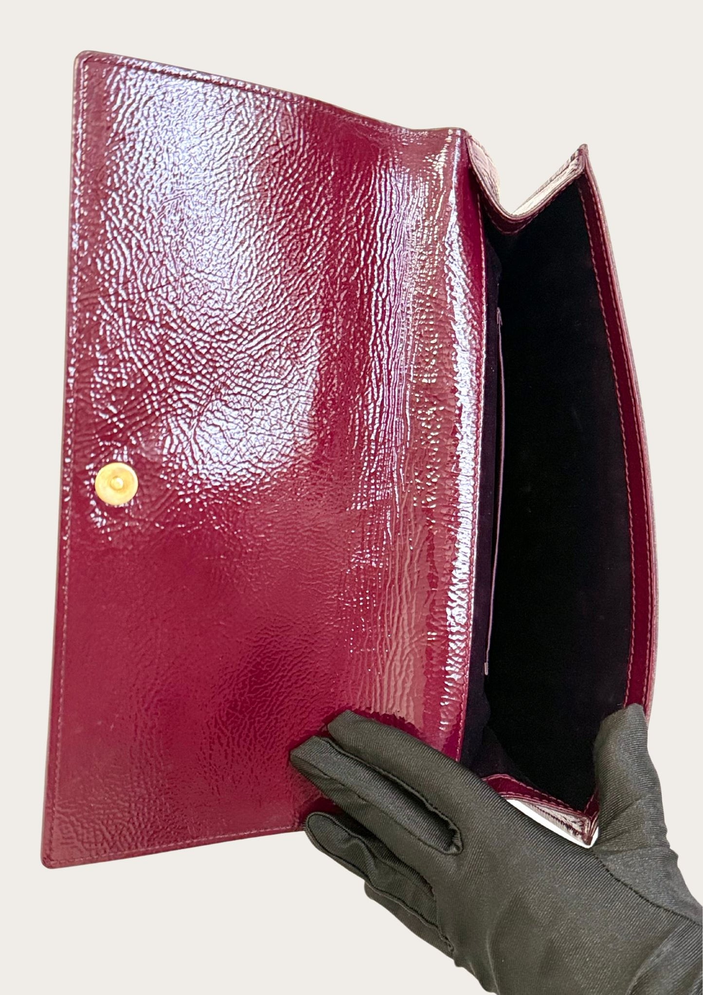 Vintage Saint Laurent Belle de Jour clutch in patent leather