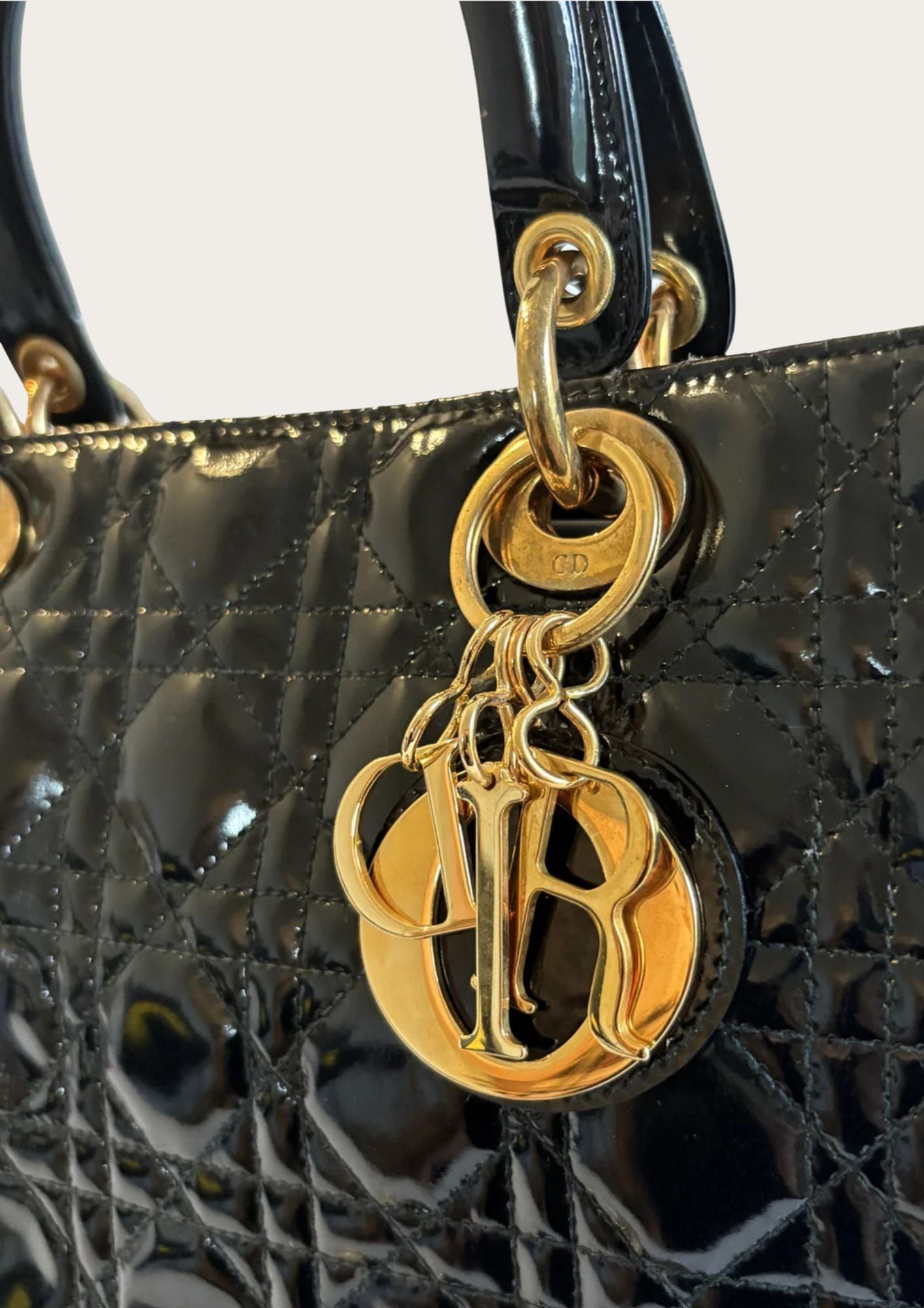 Dior Lady Dior bag, picture of Dior logo in gold