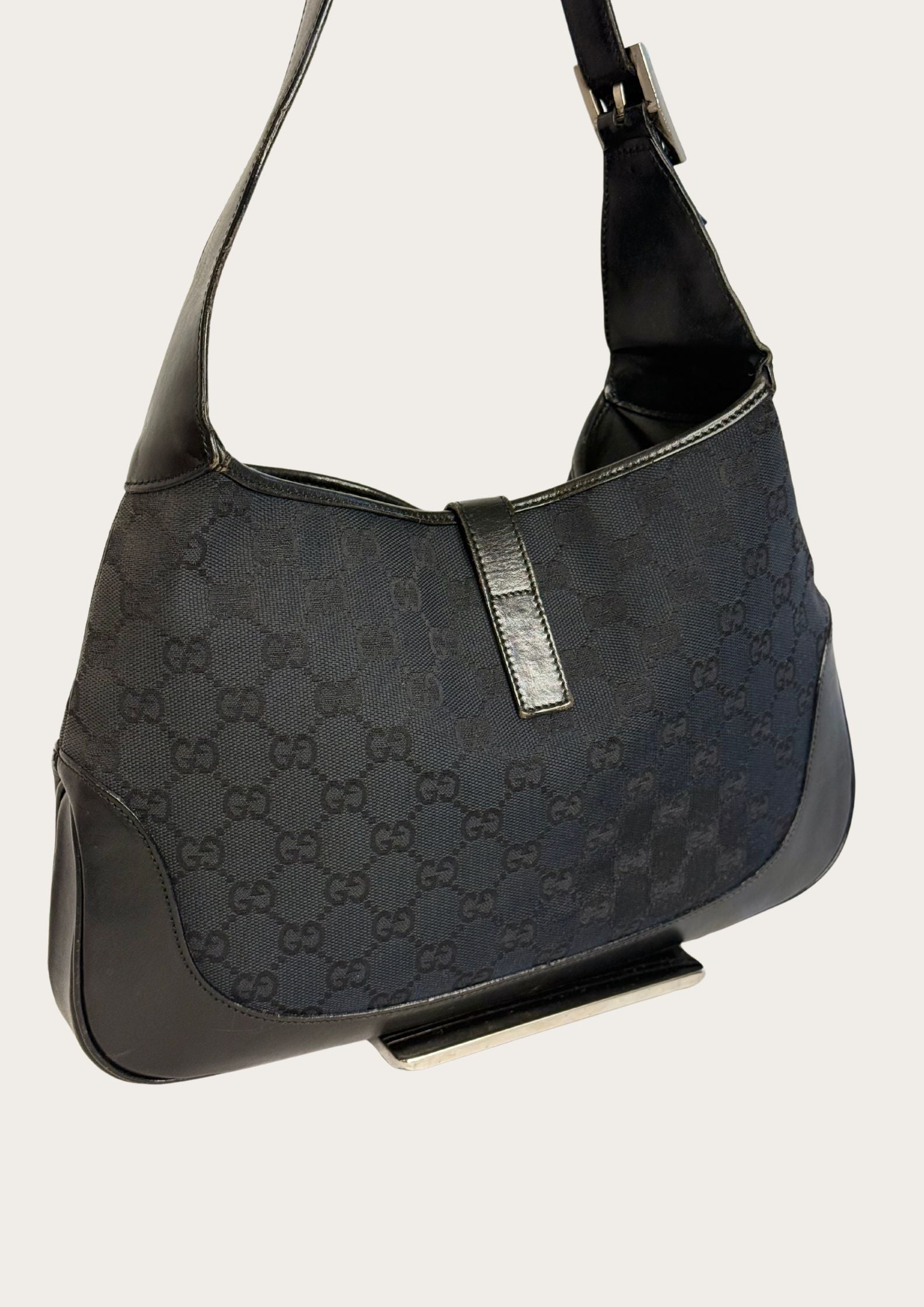 Back side of Vintage Gucci Jackie shoulder bag GG pattern, genuine