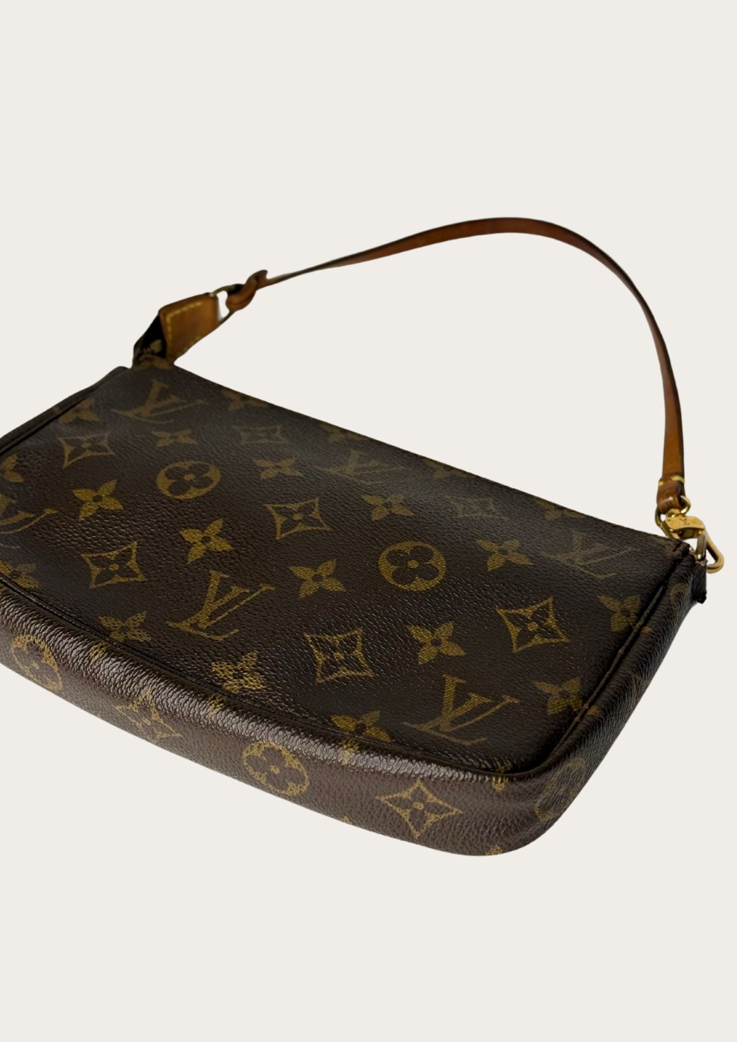 Louis Vuitton Pochette