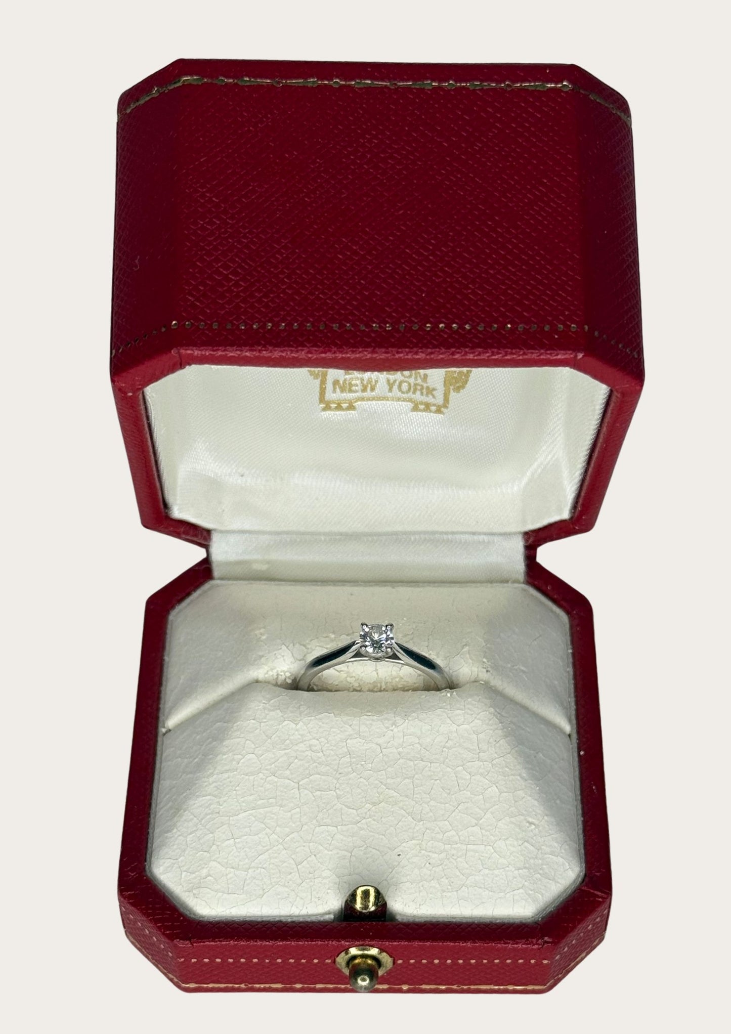 Cartier 1895 Solitaire diamond ring