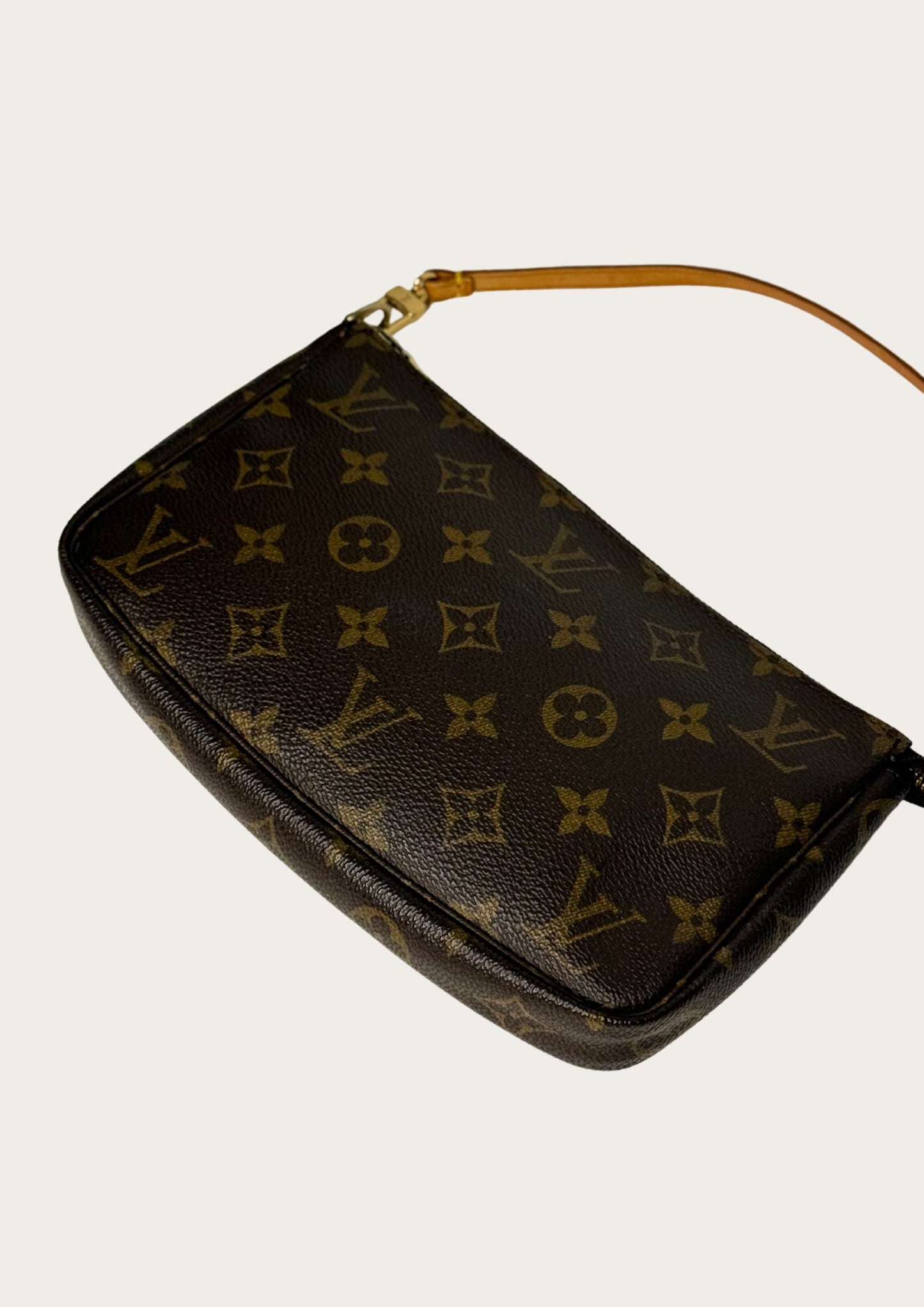 Louis Vuitton Pochette