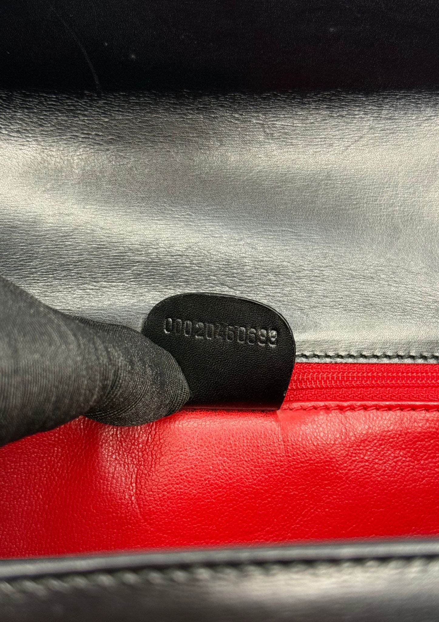 Authentic Gucci bamboo convertible in black leather and gold colored hardware