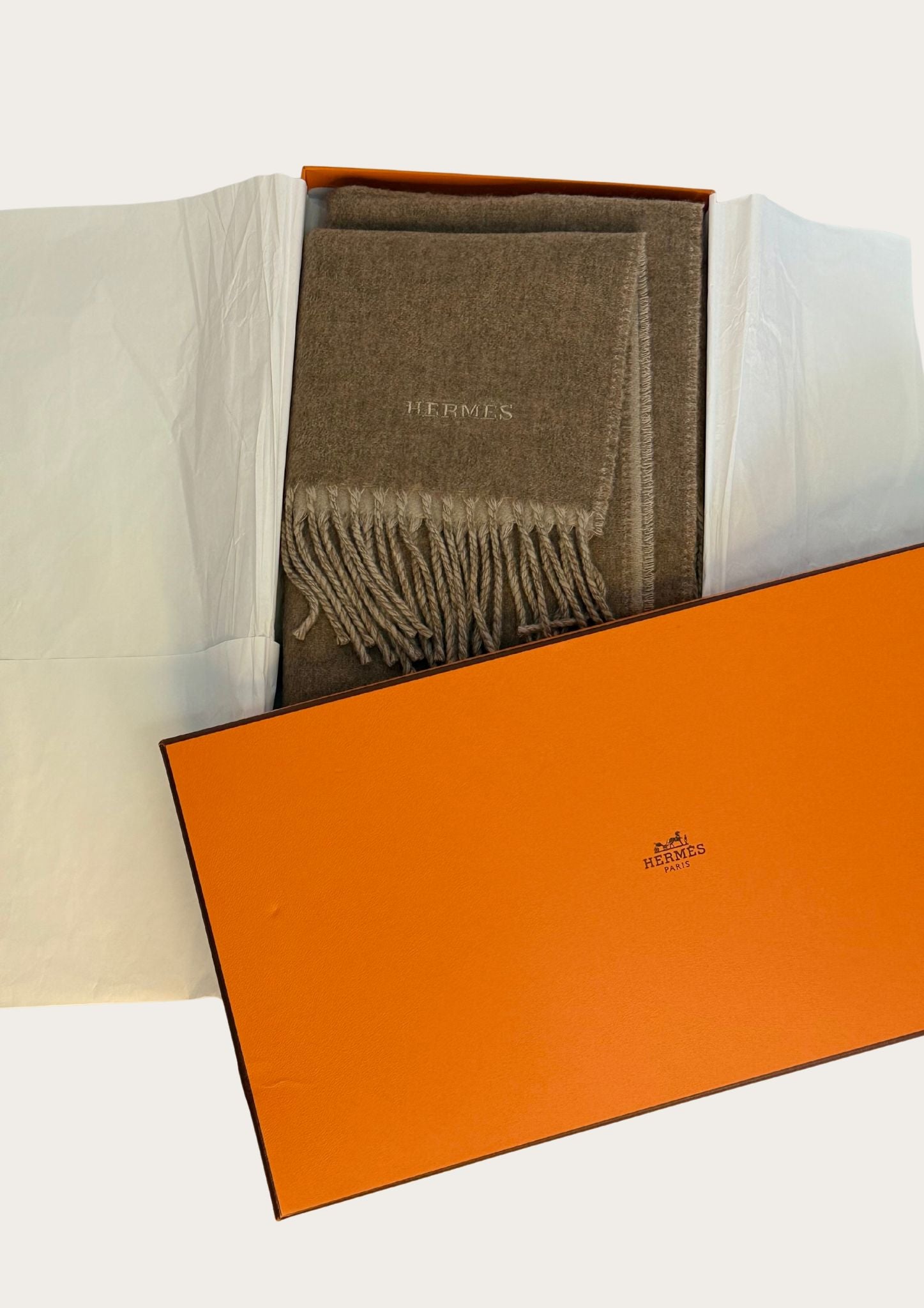 Authentic Hermès Cashmere scarf with case