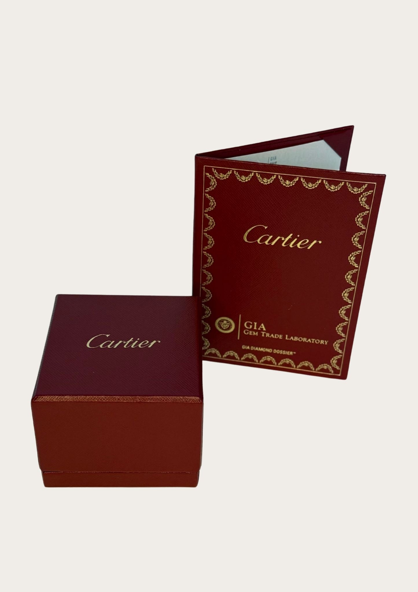 Authentic Cartier Solitaire 1895 diamond ring in platinum with case and certificate.