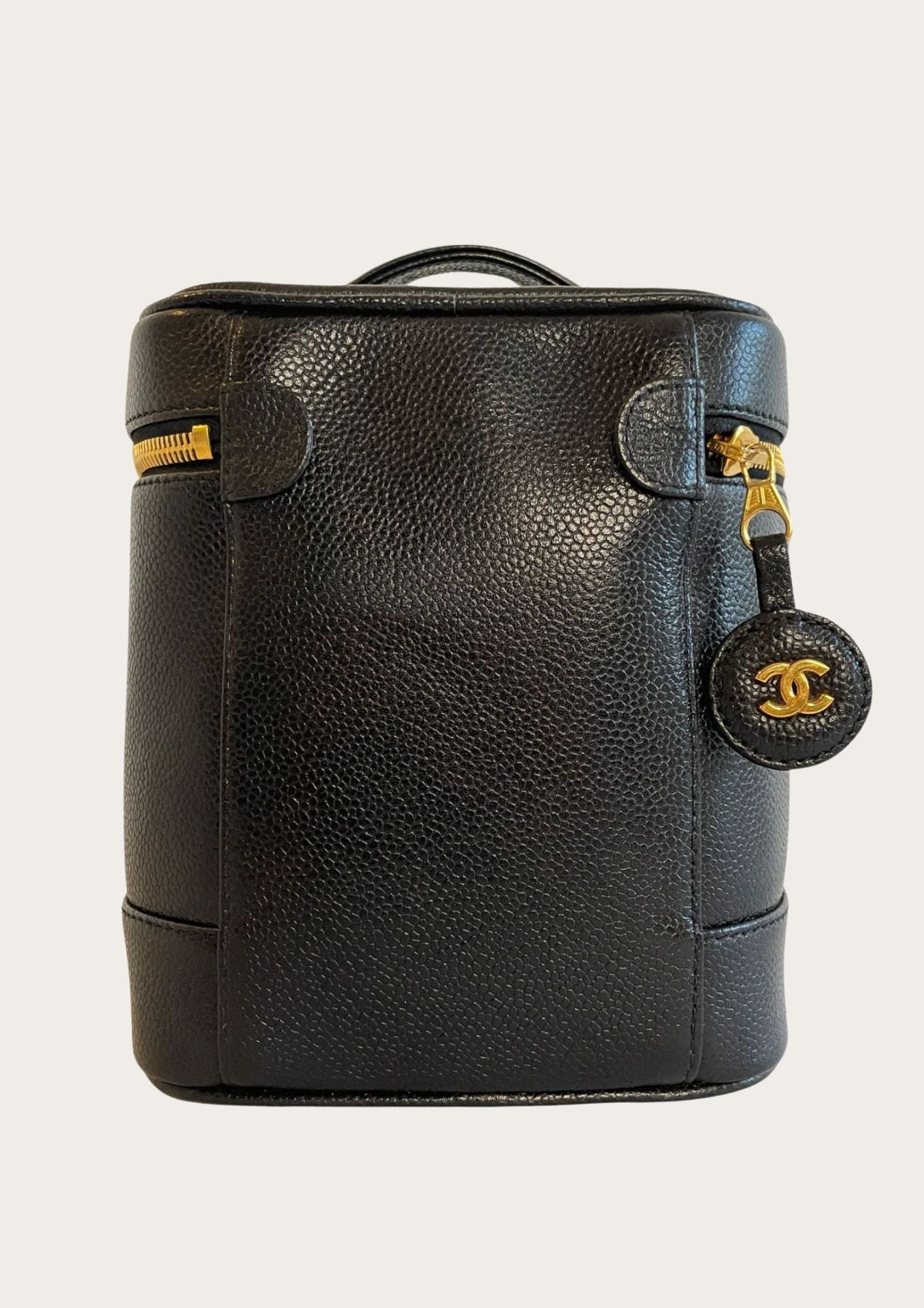 Chanel CC Caviar Vanity case in black leather with gold hardware