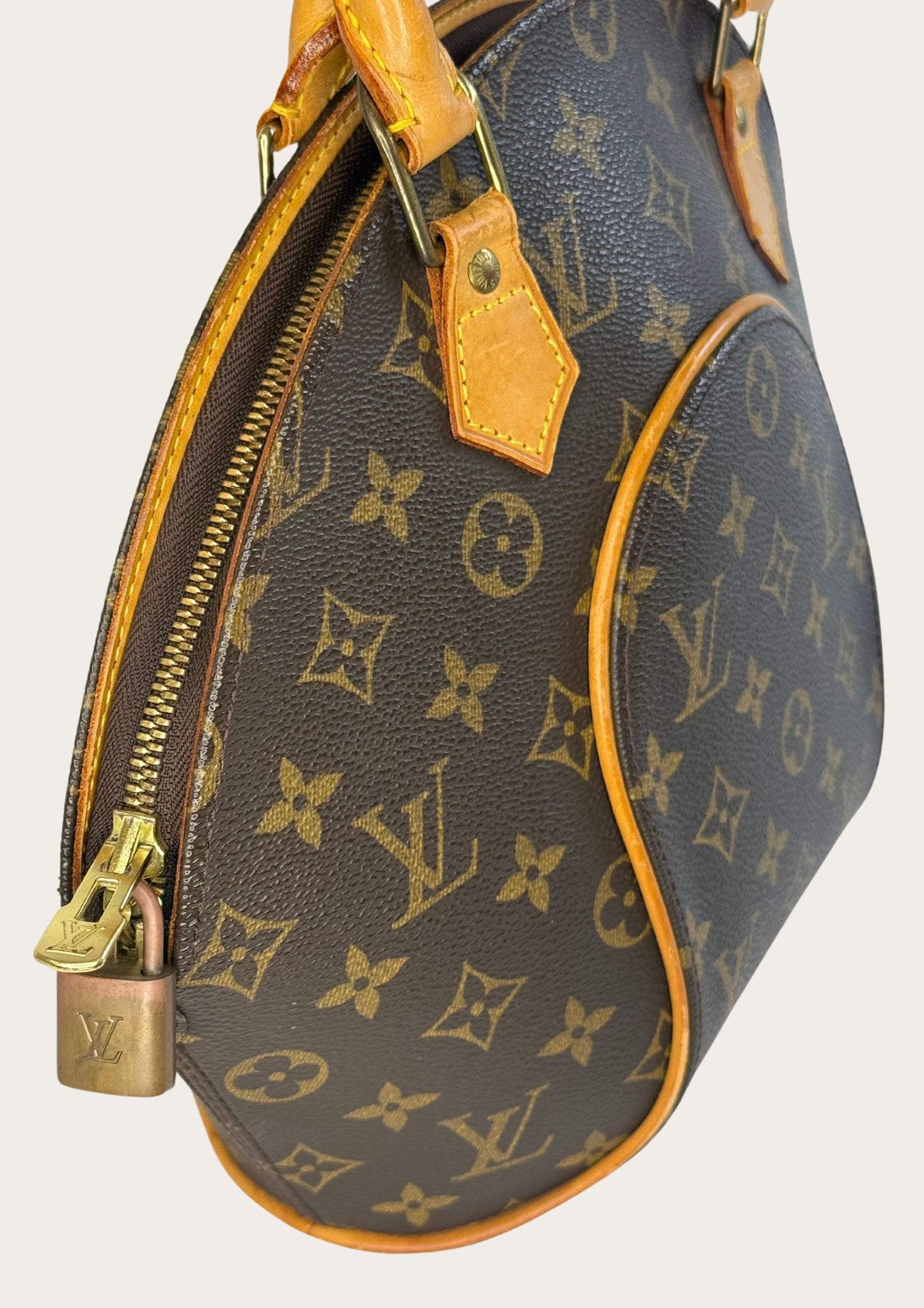 Louis Vuitton Ellipse PM