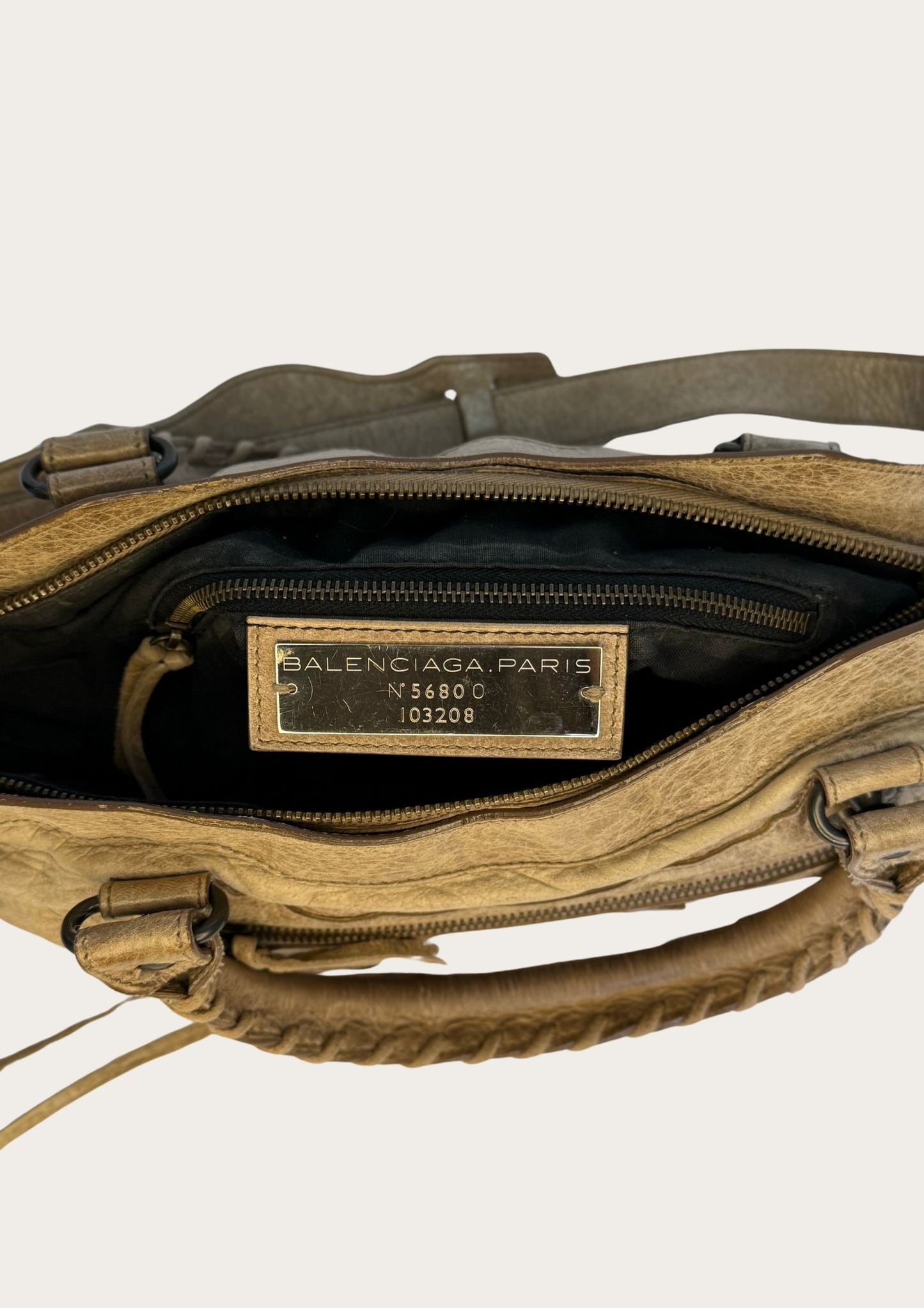 Pre-owned Balenciaga City bag in beige leather, genuine 