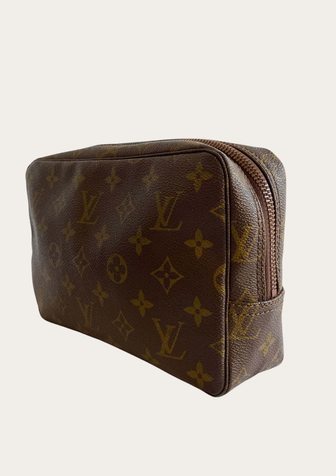 Louis Vuitton Trousse de Toilette 23, vintage and authentic. other side