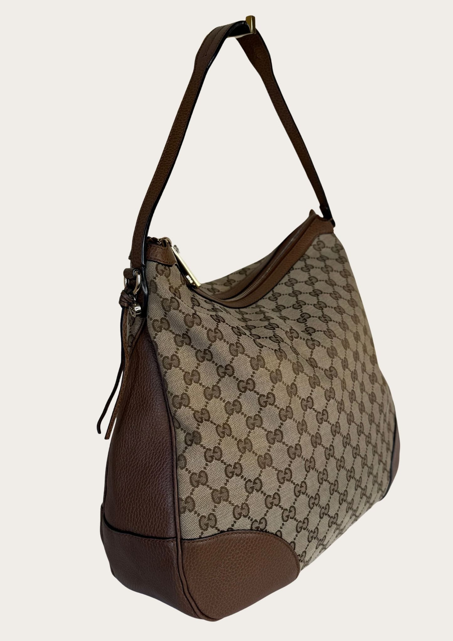 Genuine Gucci GG canvas and leather shoulder bag