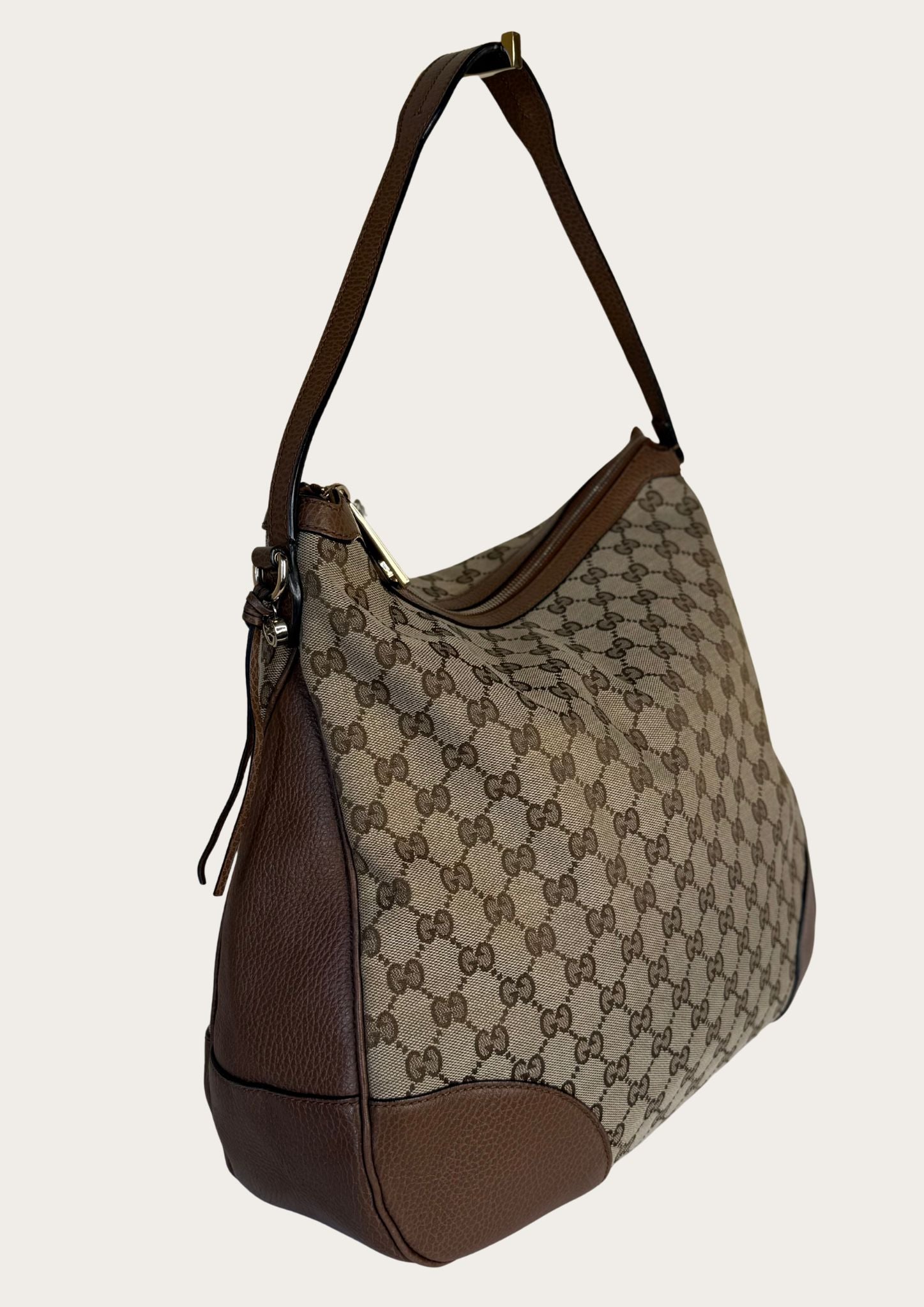 Genuine Gucci GG canvas and leather shoulder bag