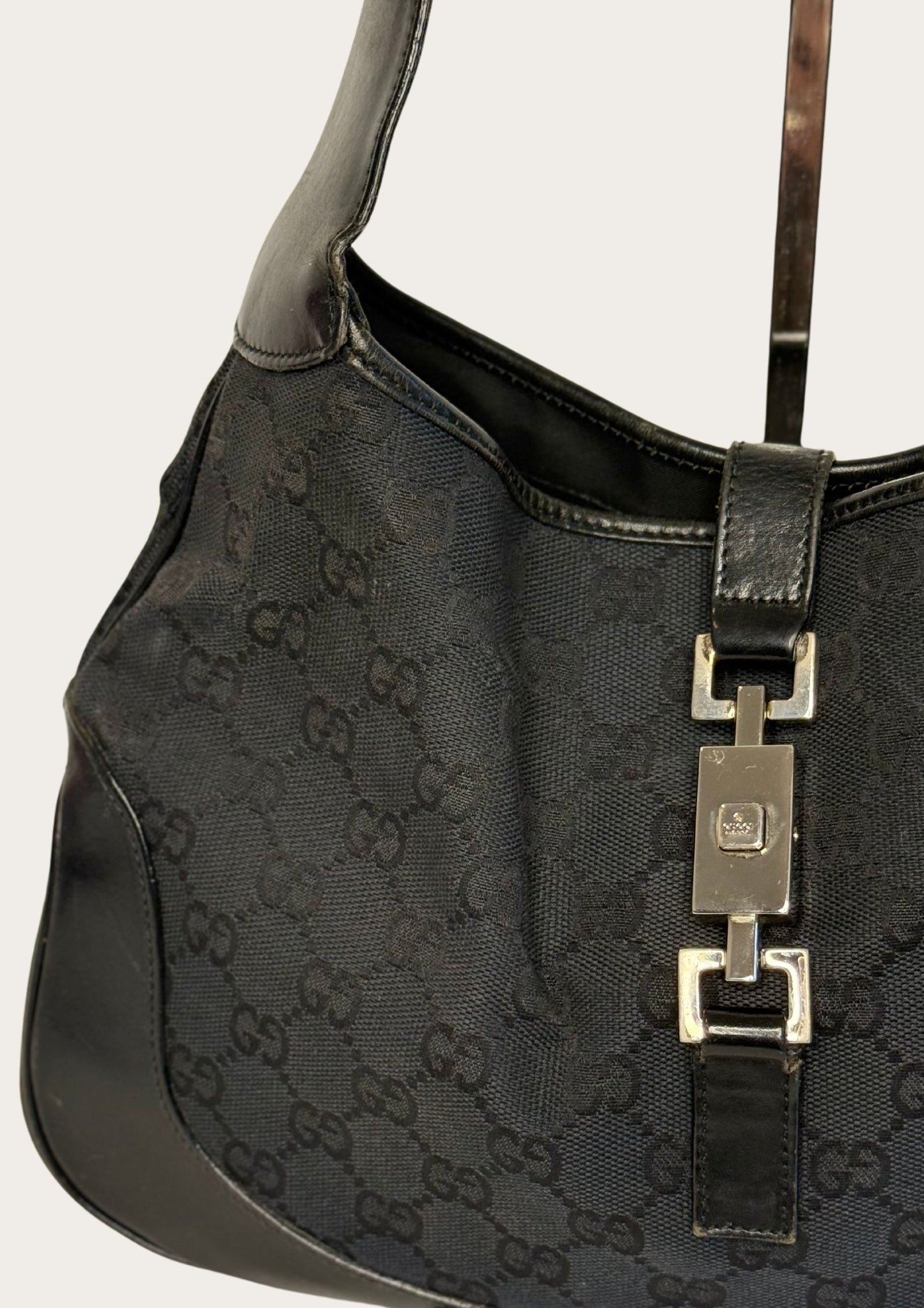 Details Vintage Gucci Jackie shoulder bag GG pattern, genuine