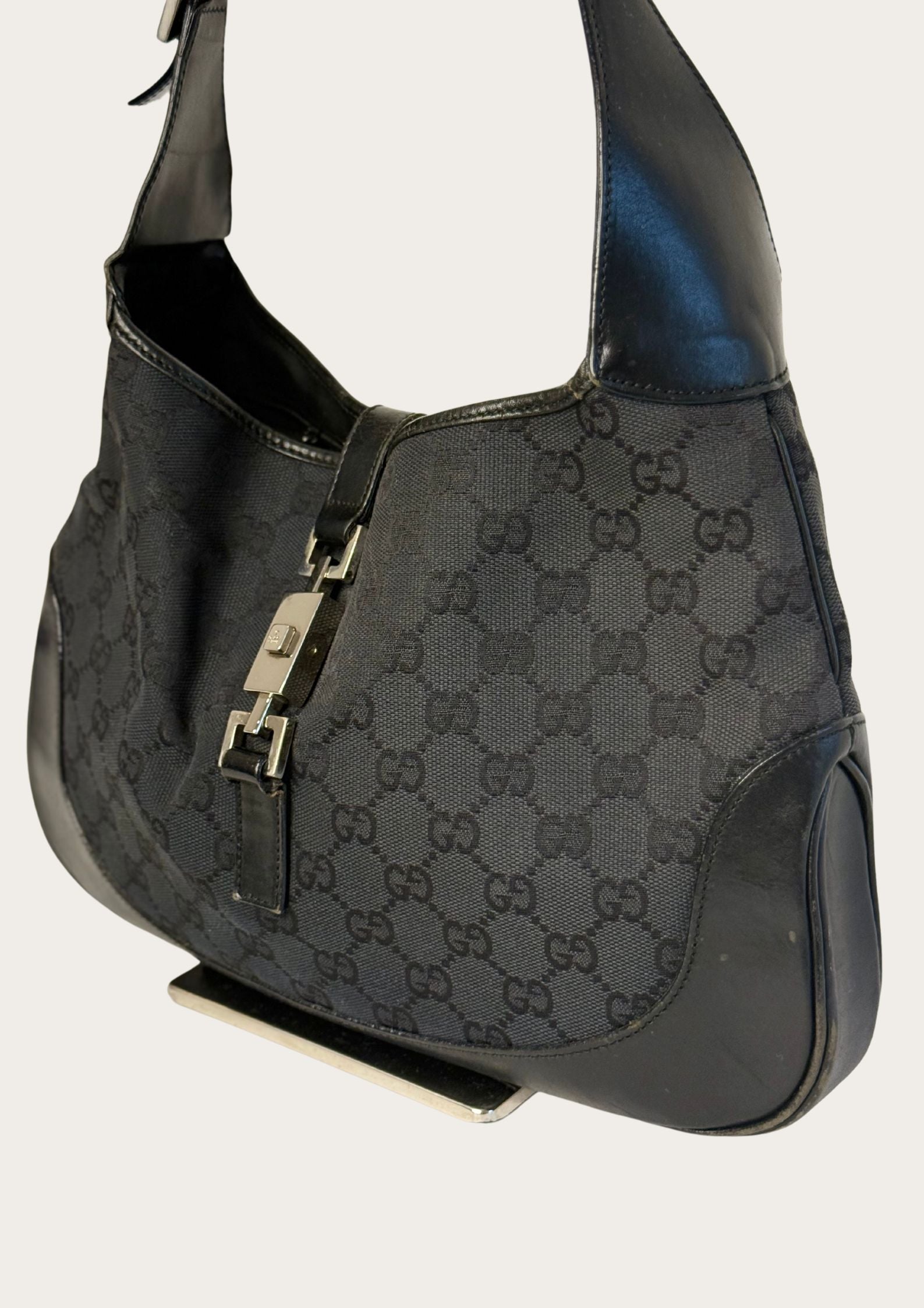 Front side of Vintage Gucci Jackie shoulder bag GG pattern, genuine