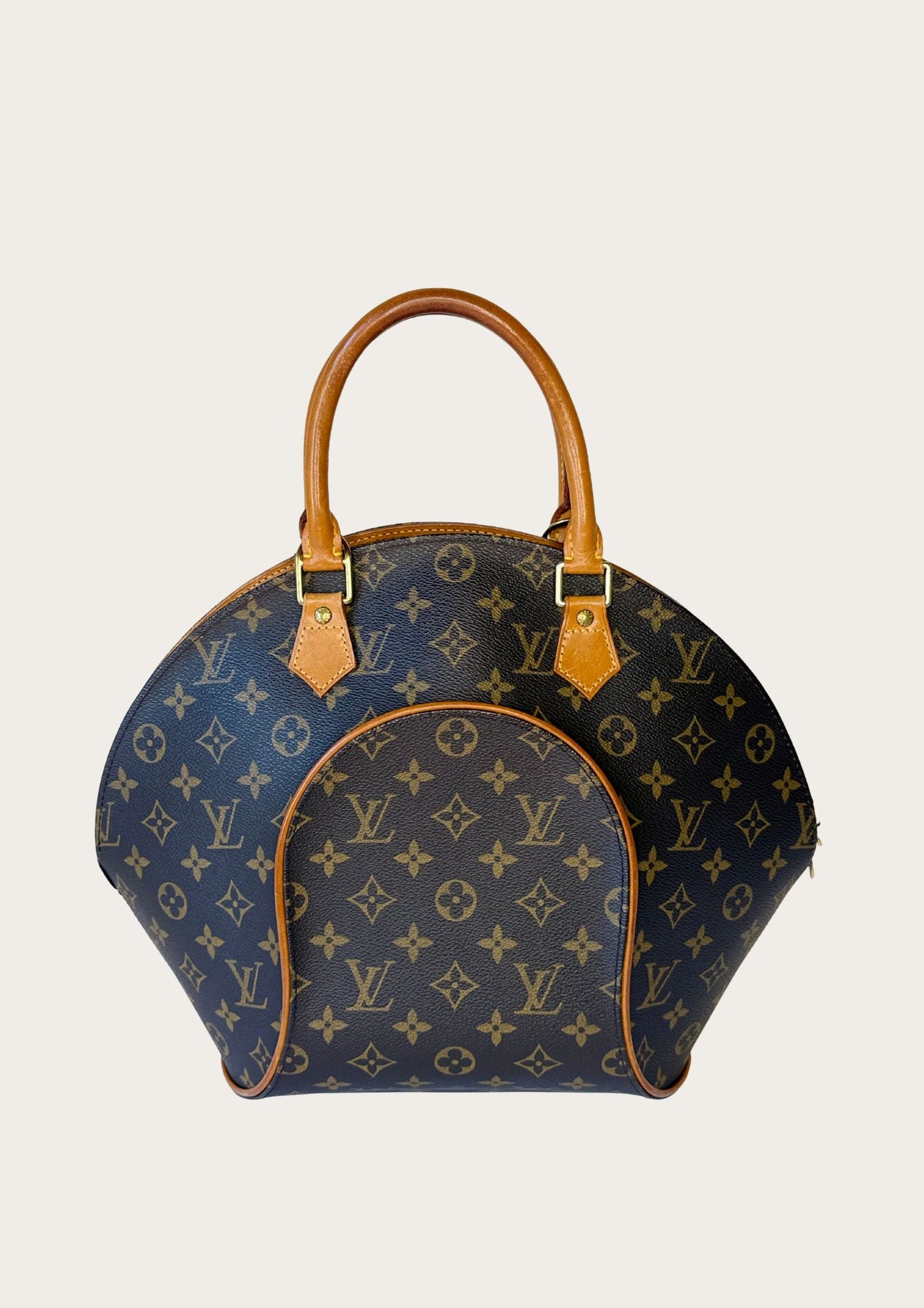Vintage and authentic Louis Vuitton Ellipse MM handbag