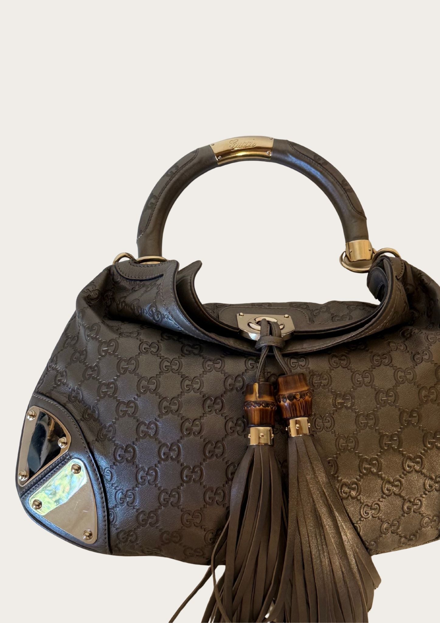 Genuine Gucci Indy bag in Guccissima leather 