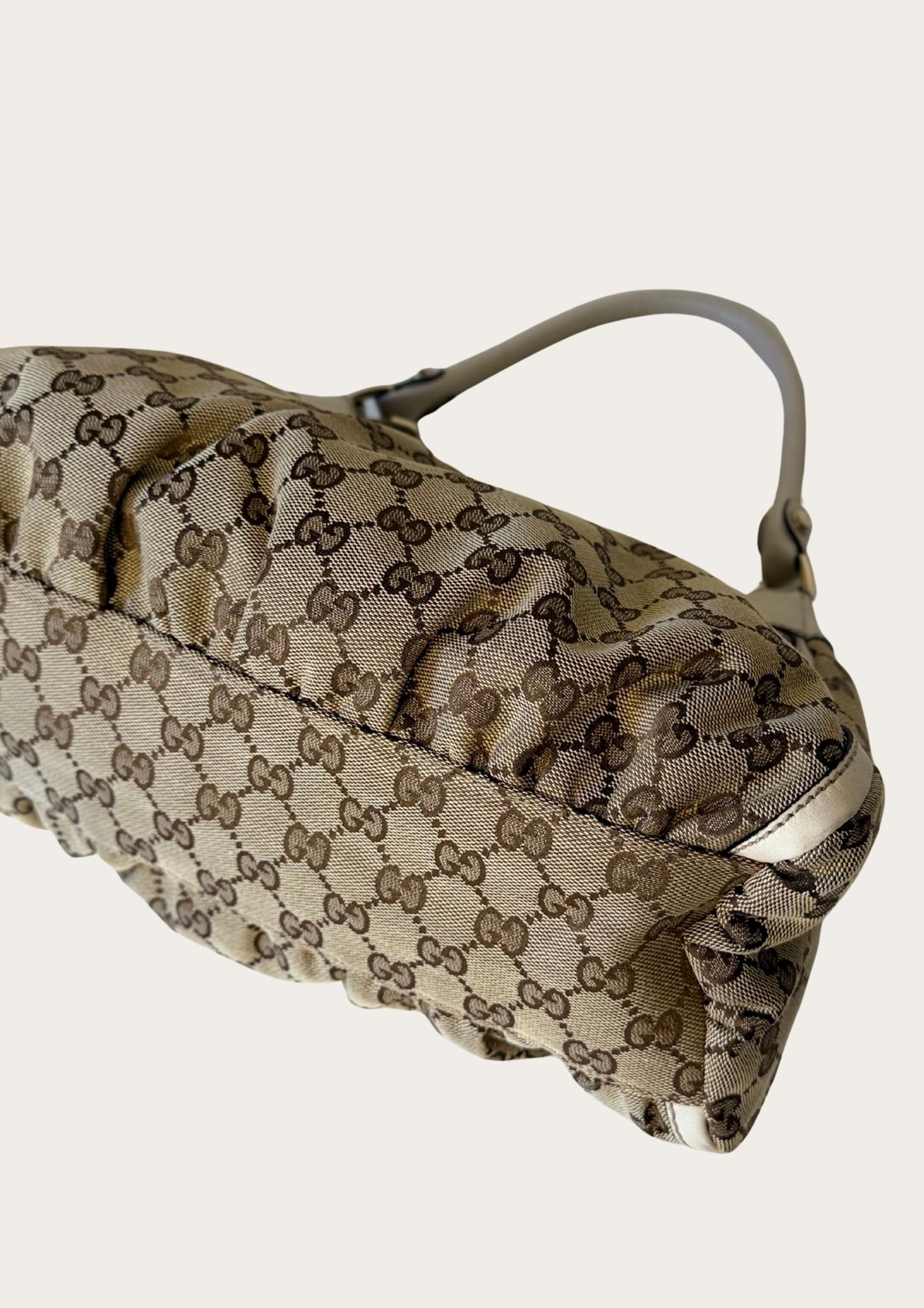 Gucci Abbey D-ring hobo bag