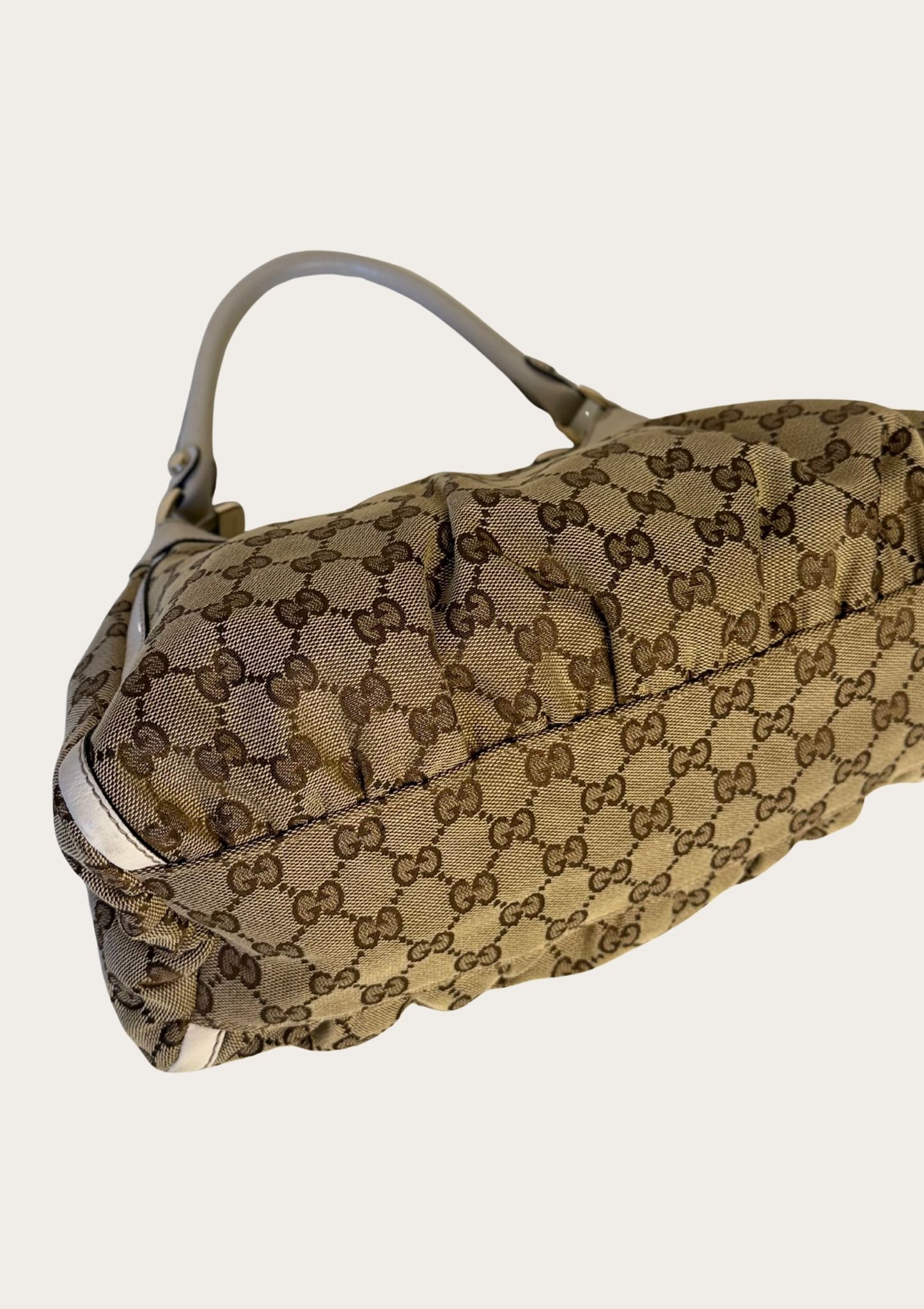 Gucci Abbey D-ring hobo bag