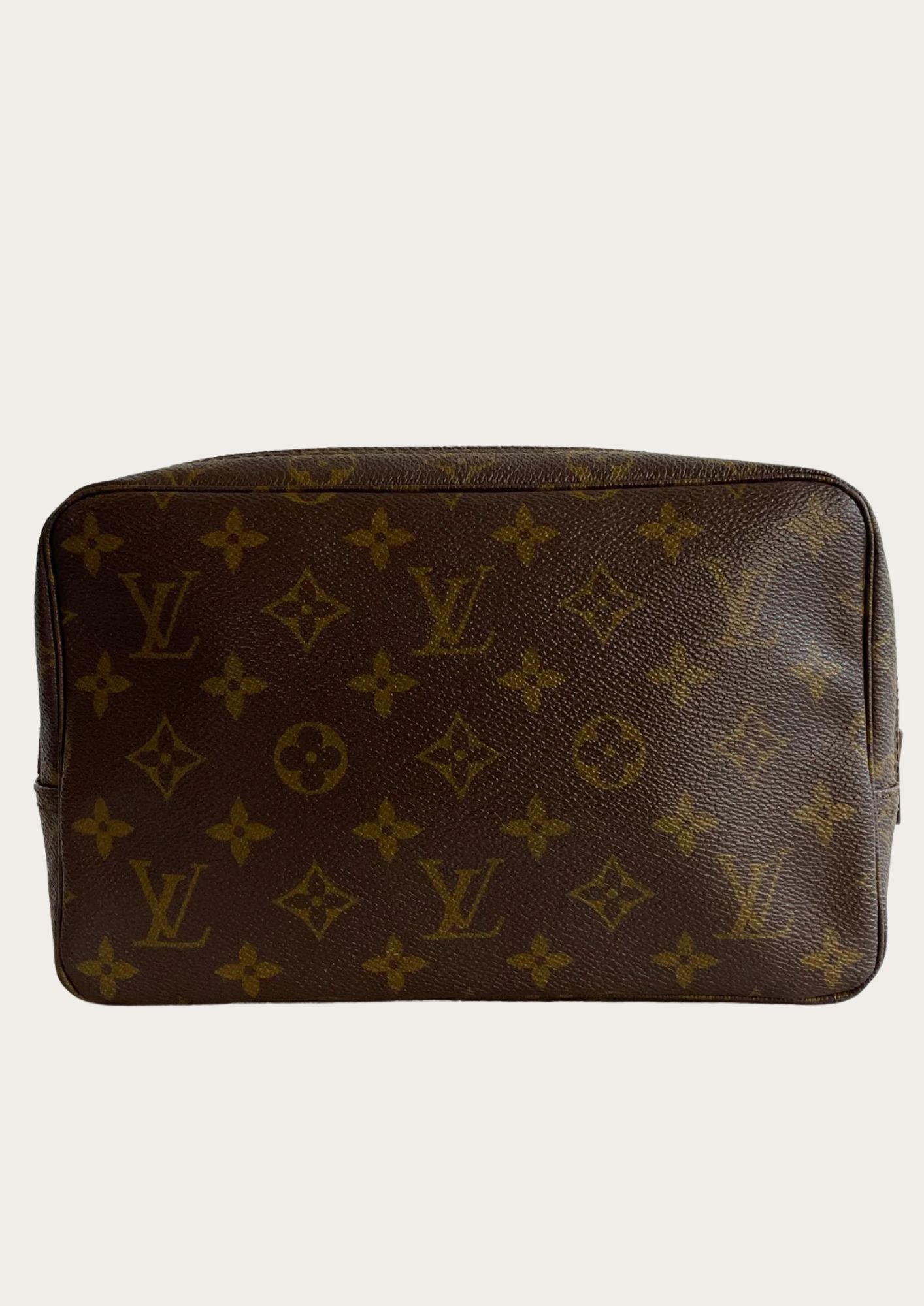 Vintage Louis Vuitton Trousse de Toilette 23, travel essentials 