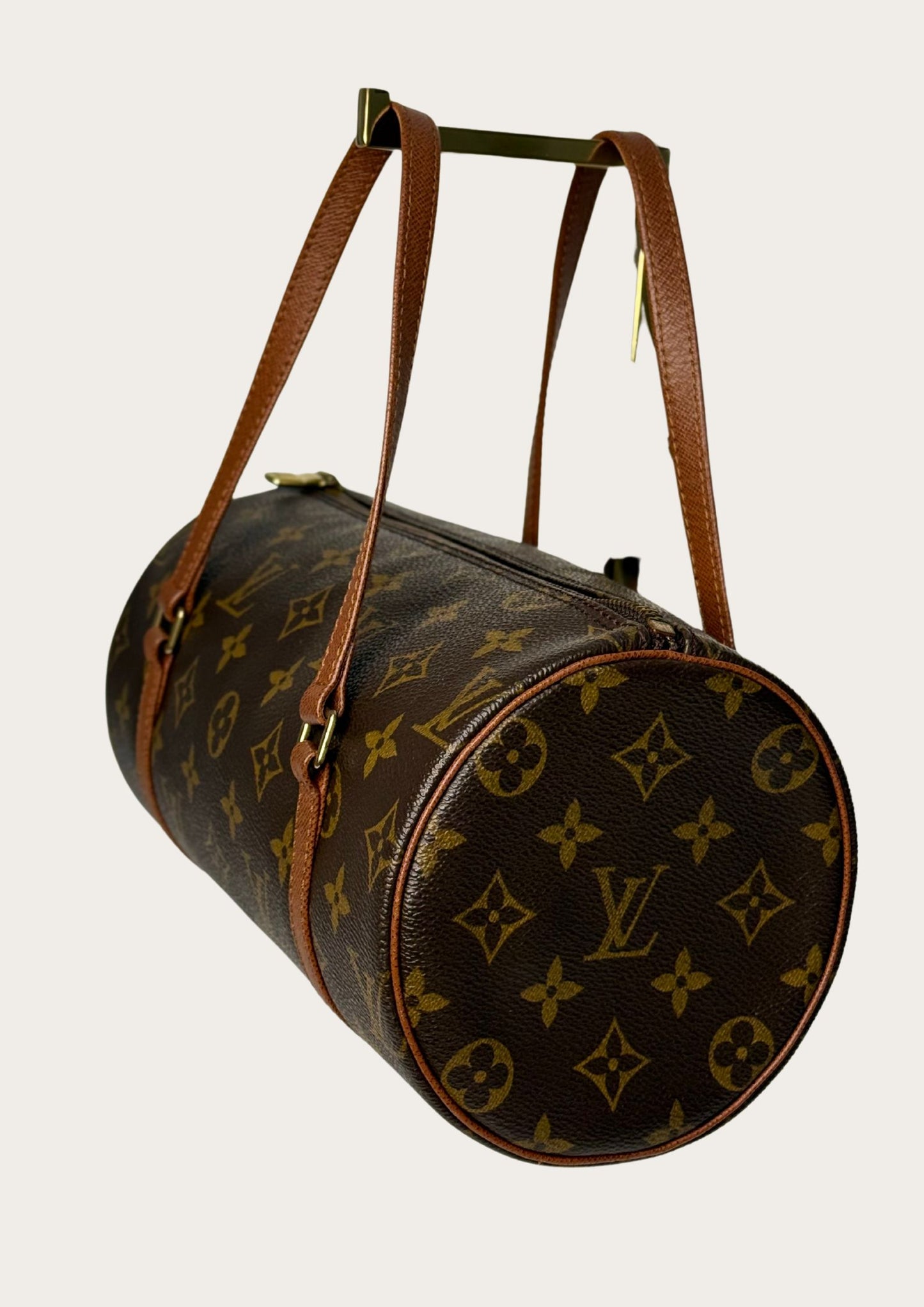 Louis Vuitton Papillon 26