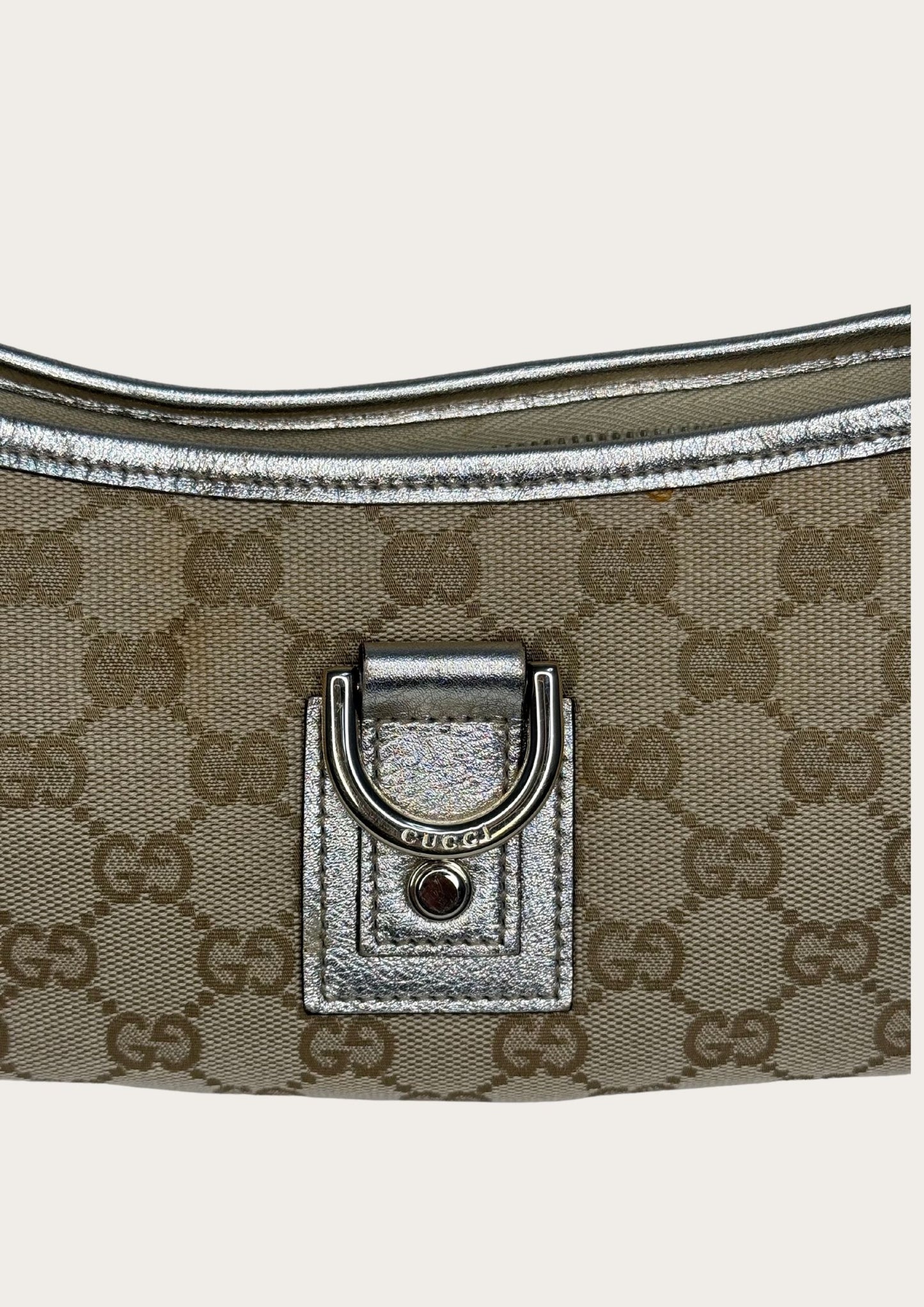 Gucci GG Abbey D-ring shoulder bag