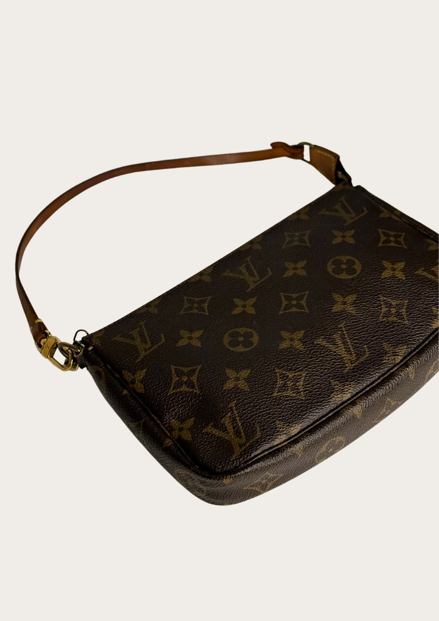 Louis Vuitton Pochette