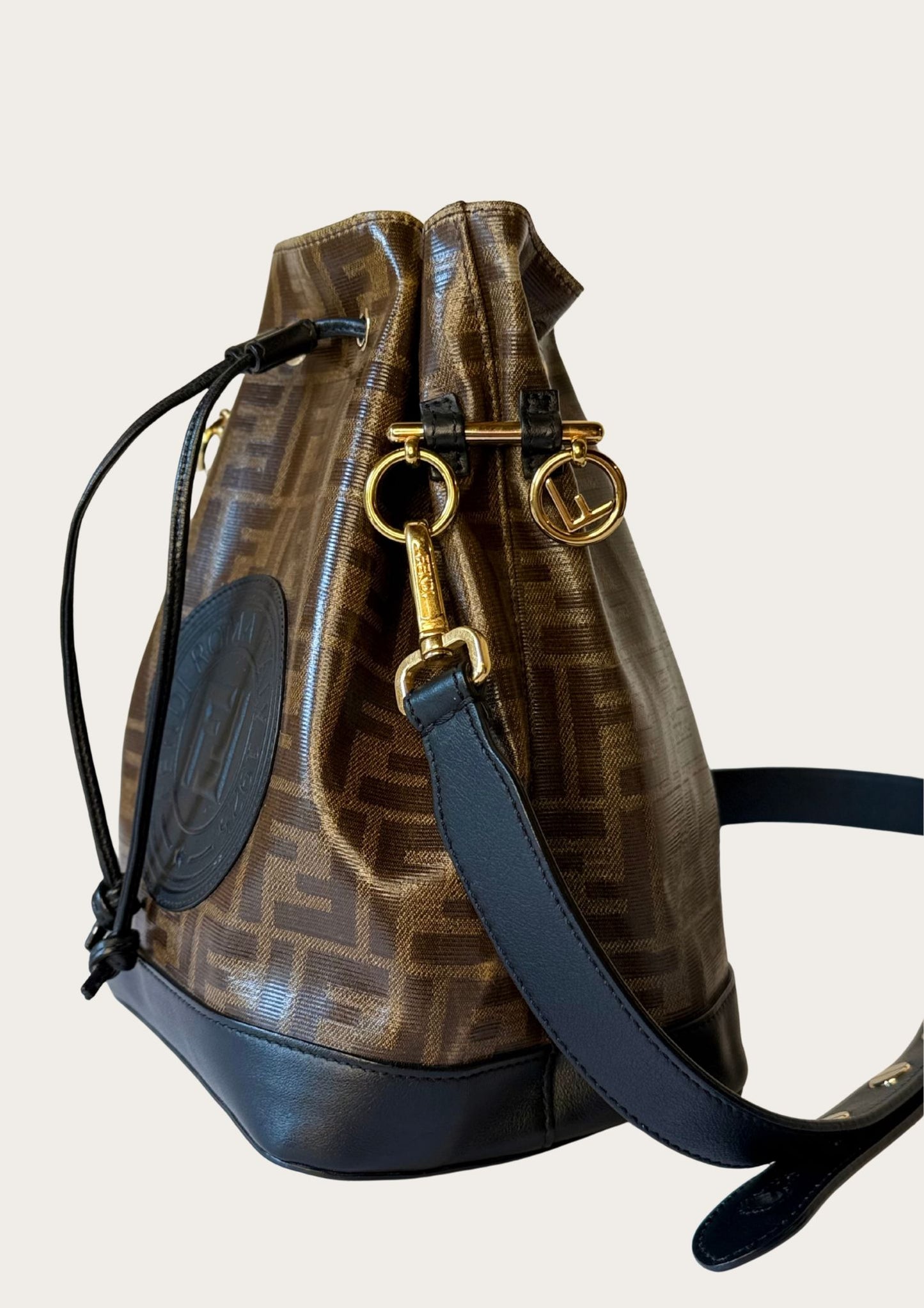 Authentic Fendi Mon Trésor bucket bag (medium) in Zucca pattern