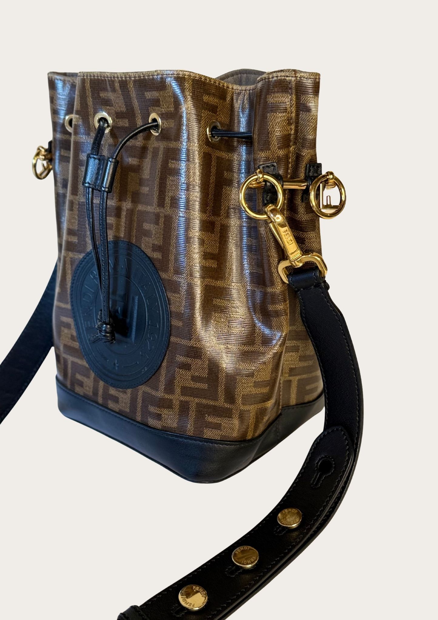 Authentic Fendi Mon Trésor bucket bag (medium) in Zucca pattern