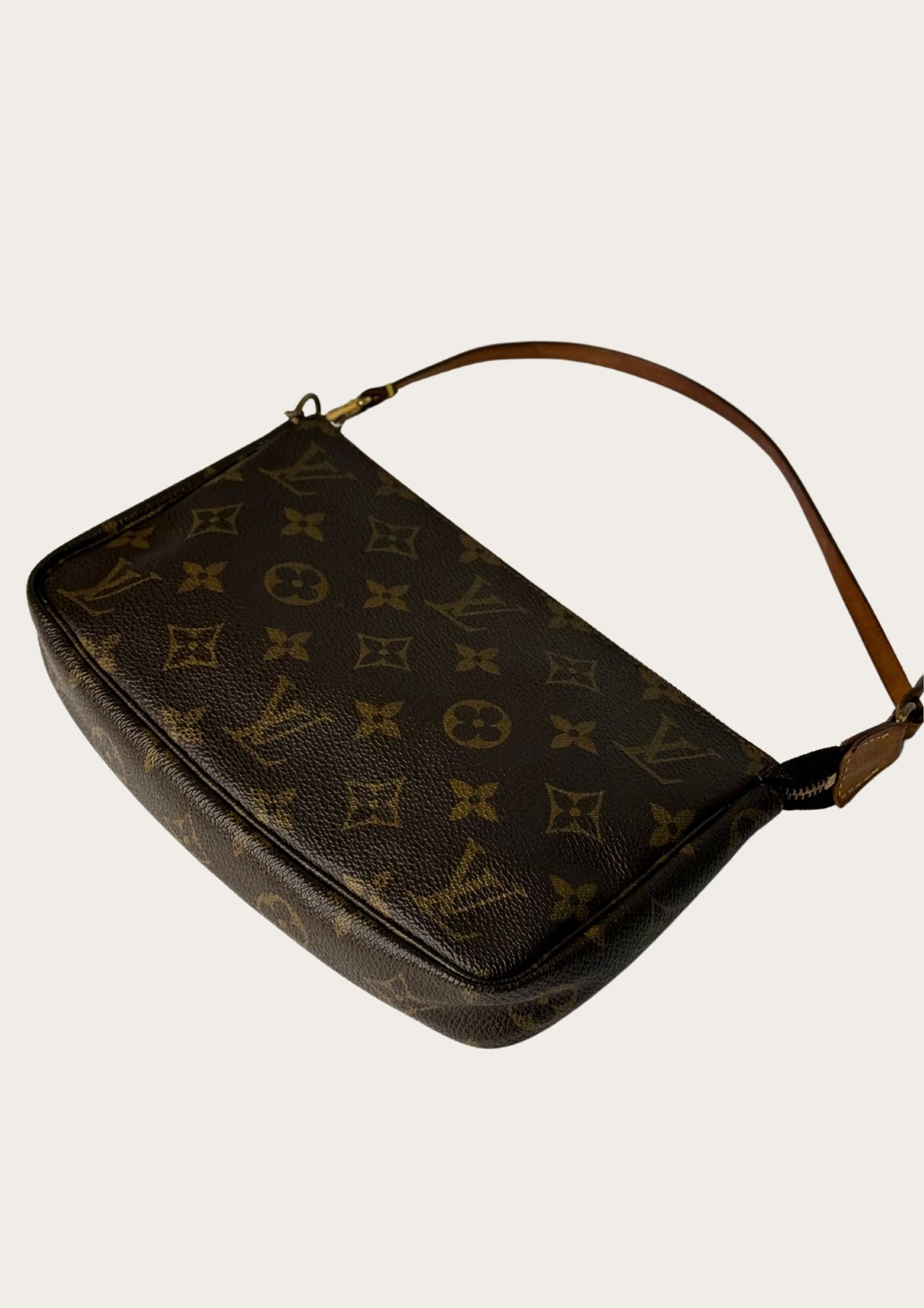 Louis Vuitton Pochette